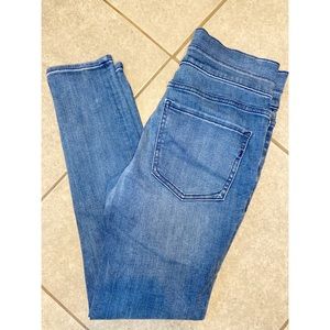 High waisted legging jeans